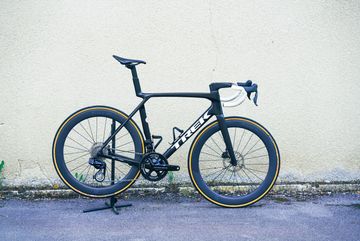 Gebrauchtes Trek Madone WheelTop EDS 2026 Road & Gravel, Schwarz — Bild 1 von 7
