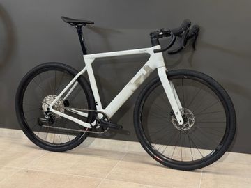 Used 3T Primo 2 WPNT 2026 Road & Gravel, White — image 2 of 5
