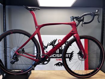 Pinarello, Grevil Ekar 2022