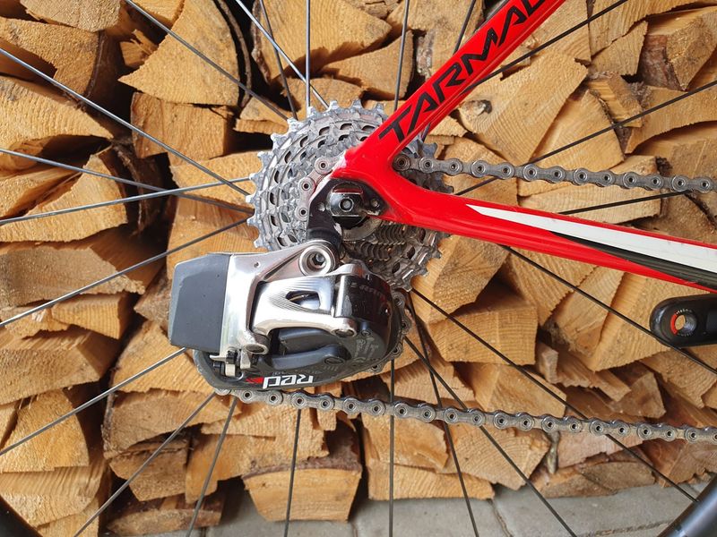 Used Specialized Tarmac SRAM Red eTap 2020 Road & Gravel, Red — image 2 of 7