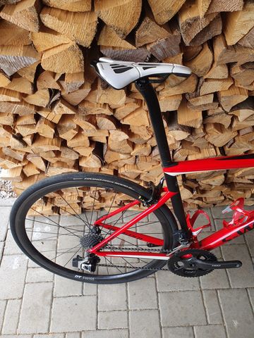 Used Specialized Tarmac SRAM Red eTap 2020 Road & Gravel, Red — image 7 of 7