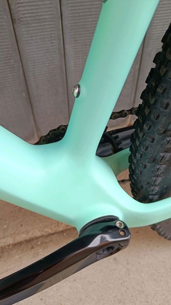Used Orbea MTB | Orbea Alma M30 Carbonio Taglia M 2023 Mountainbike, Green — image 9 of 11