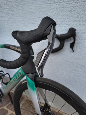 Used Pinarello DOGMA F RED ETAP AXS Disc 2024 2024 Road & Gravel, Black — image 6 of 11