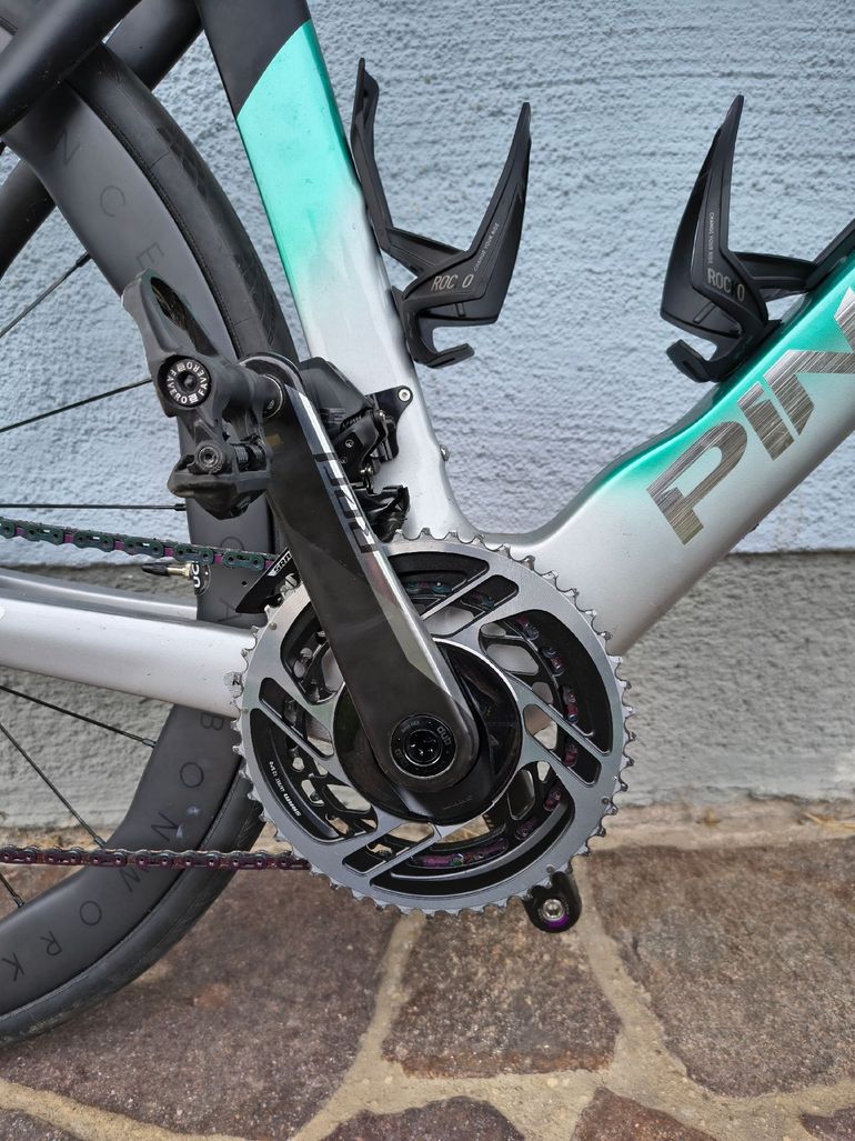 Used Pinarello DOGMA F RED ETAP AXS Disc 2024 2024 Road & Gravel, Black — image 3 of 11