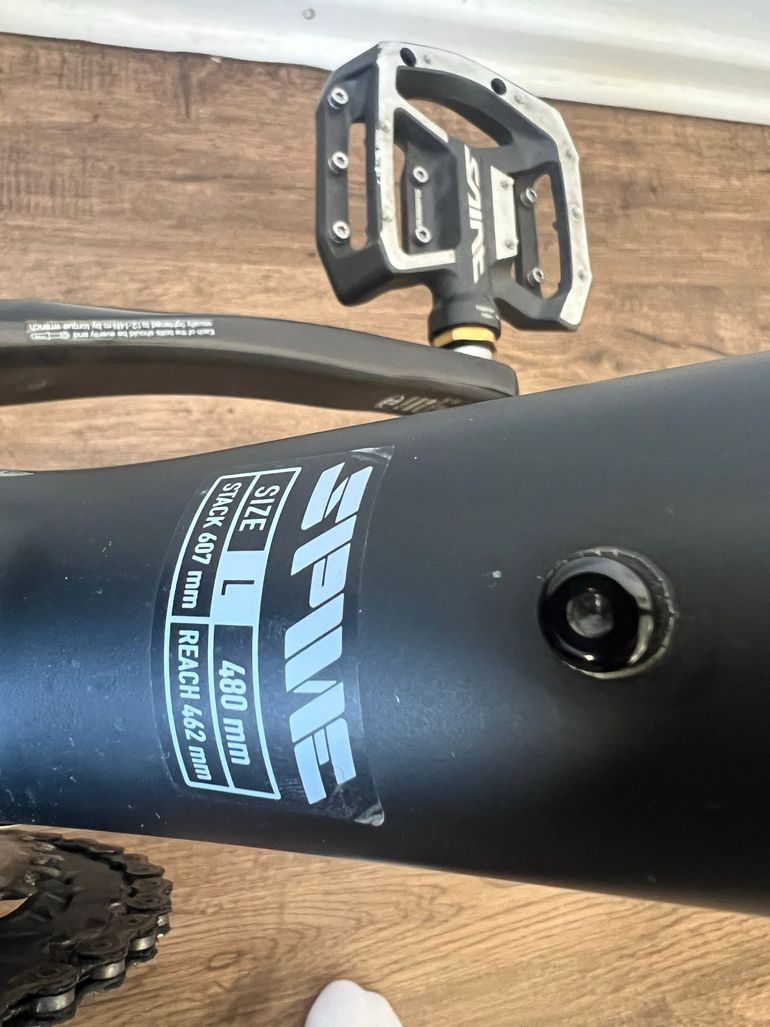 Used Focus Focus Custom Shimano Deore XT 2017 Mountainbike, Black — image 8 of 8