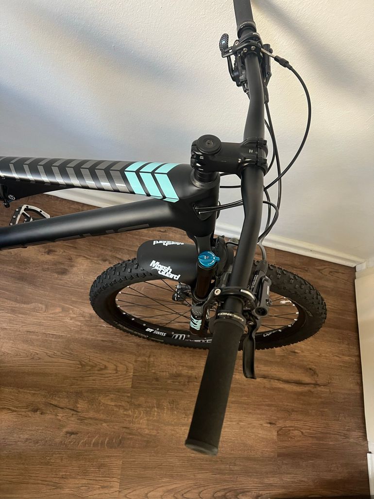Used Focus Focus Custom Shimano Deore XT 2017 Mountainbike, Black — image 4 of 8