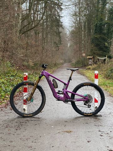 Santa Cruz Heckler SL XX AXS RSV / Carbon CC 2024 2024 MTB d'occasion