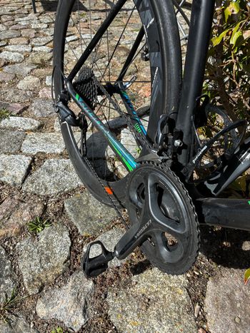 Used Giant TCR Advanced Pro 1 2017 2017 Road & Gravel — image 3 of 12