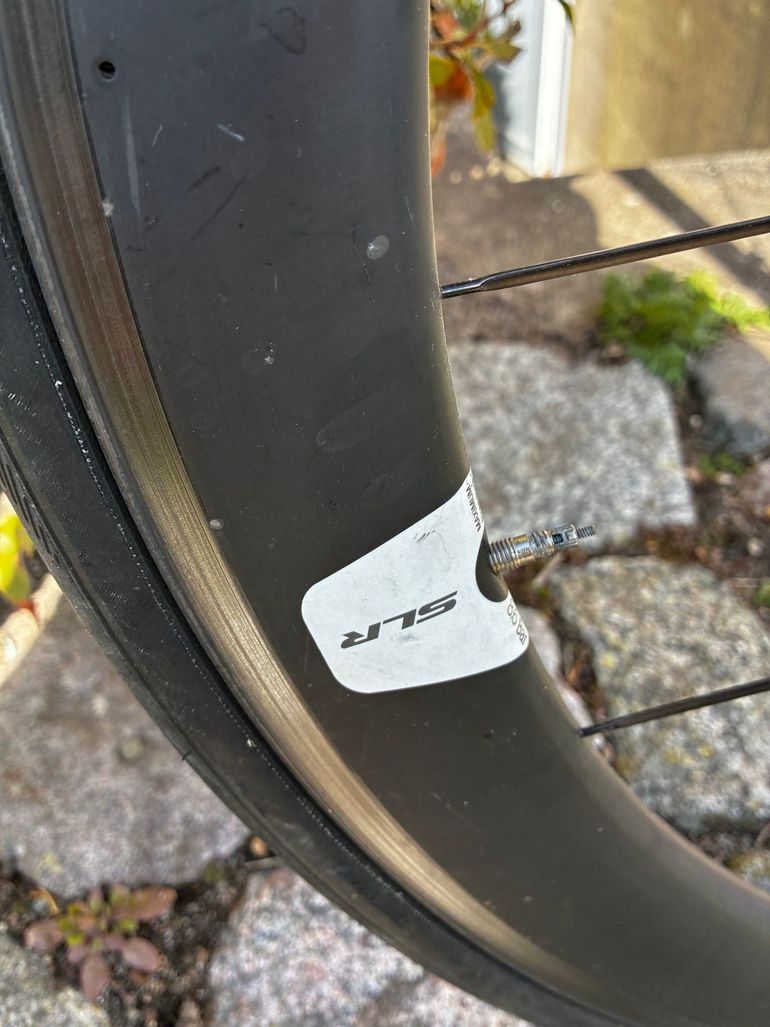 Used Giant TCR Advanced Pro 1 2017 2017 Road & Gravel — image 11 of 12