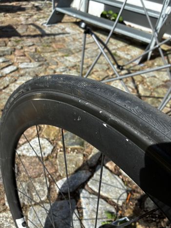 Used Giant TCR Advanced Pro 1 2017 2017 Road & Gravel — image 10 of 12
