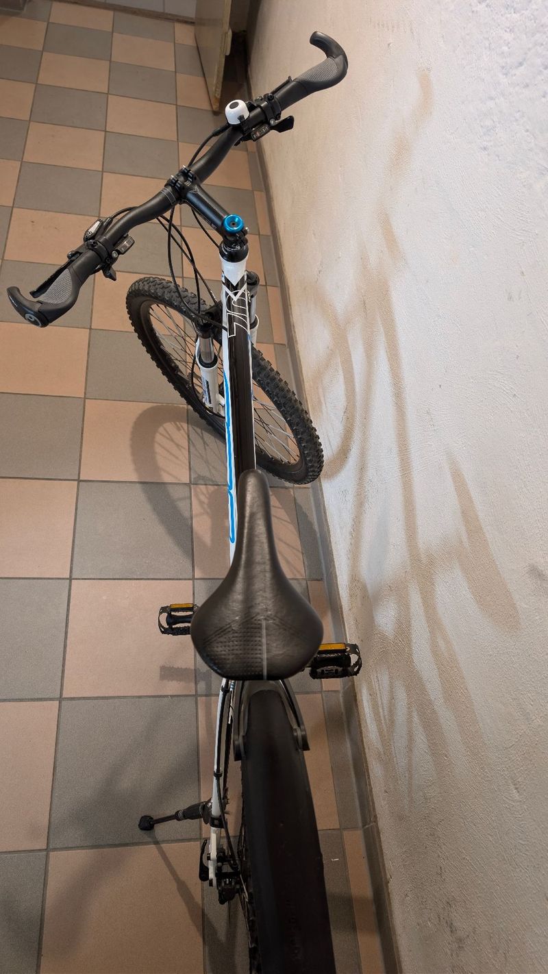 Tweedehands Felt Seventy HMTB 2013 Mountainbike — afbeelding 5 van 14