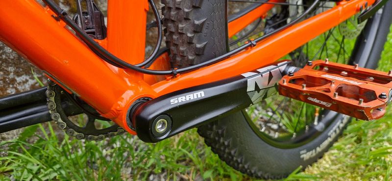 Used Trek Roscoe 8 2023 2023 Mountainbike, Orange, 27.5 (650B) — image 6 of 6