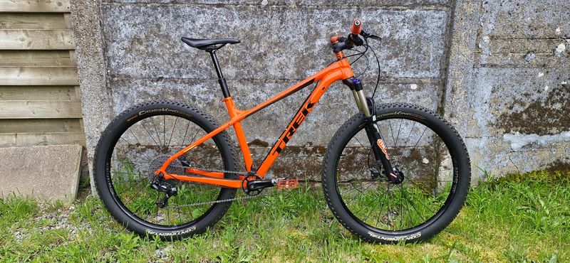 Použité Trek Roscoe 8 2023 2023 MTB