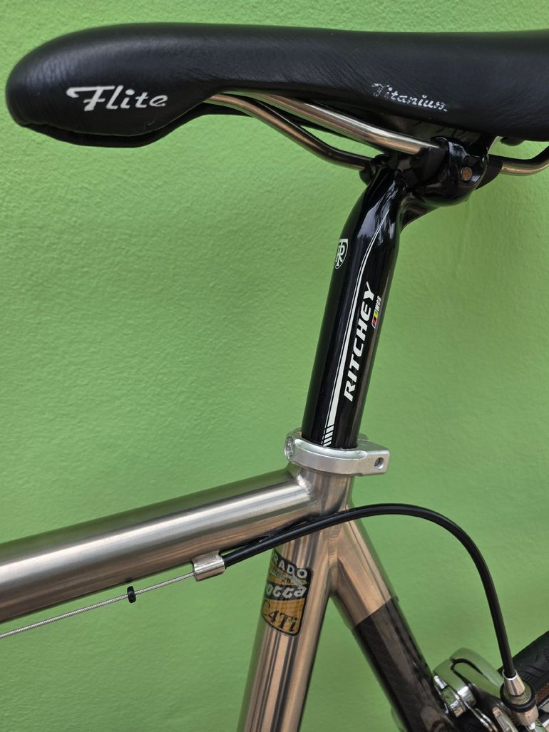 Used Serotta Serotta Custom Campagnolo Record 2005 Road & Gravel, Light Gray — image 5 of 8