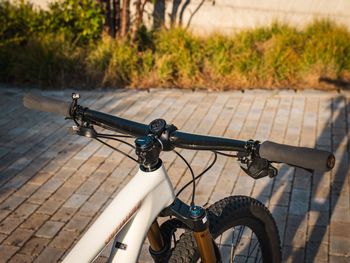 Used Specialized Epic EVO Pro 2023 2023 Mountainbike, White, 29 — image 10 of 11