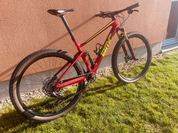 Used BMC Fourstroke 01 ONE 2022 2022 Mountainbike, Red, 29 — image 4 of 6