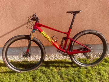Used BMC Fourstroke 01 ONE 2022 2022 Mountainbike, Red, 29 — image 2 of 6