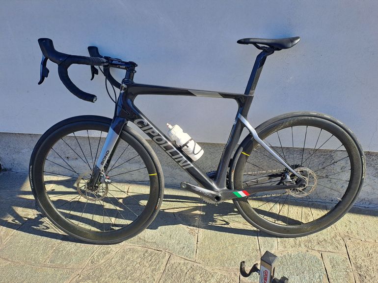 Used Cipollini BOND 2 Sram Force ETap AXS 2021 Road & Gravel, Black — image 2 of 9