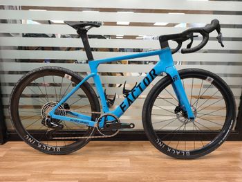Factor, Ostro SRAM Force