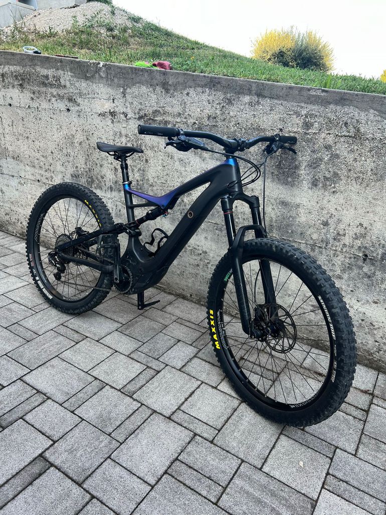 Used Specialized Men's Turbo Levo FSR Comp Carbon 6Fattie/29 2018 2018 Mountainbike, Blue, 29 — image 2 of 6