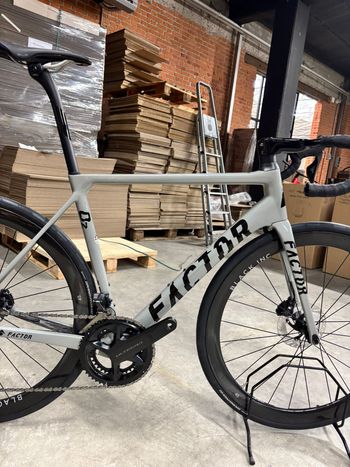 Factor, O2 - Shimano Ultegra 2024