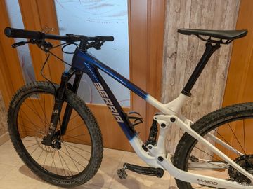 Berria MAKO 6 2023 2023 Mountainbike de segunda mano, Blanco — imagen 8 de 11
