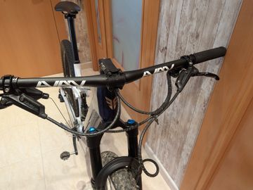 Berria MAKO 6 2023 2023 Mountainbike de segunda mano, Blanco — imagen 5 de 11