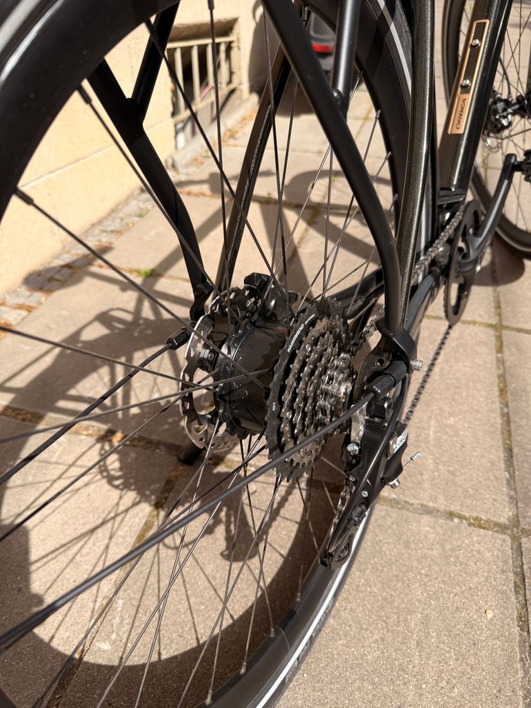Used Orbea VIBE H30 EQ 2024 2024 Urban, Black — image 9 of 17