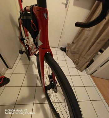 Used Trek Madone SLR 6 Disc 2019 2019 Road & Gravel, Red — image 24 of 39