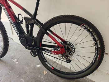 Used Berria Custom SRAM NX Eagle 2023 Mountainbike, Red, 29 — image 5 of 15