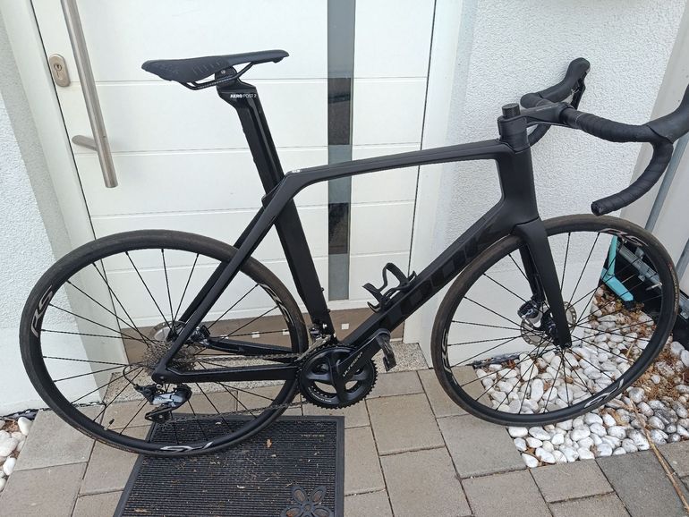 Used Look 795 BLADE RS DISC FULL BLACK GLOSSY MAT 2024 2024 Road & Gravel, Black — image 12 of 17