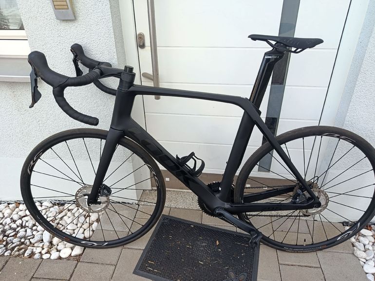Used Look 795 BLADE RS DISC FULL BLACK GLOSSY MAT 2024 2024 Road & Gravel, Black — image 11 of 17