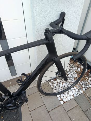 Used Look 795 BLADE RS DISC FULL BLACK GLOSSY MAT 2024 2024 Road & Gravel, Black — image 16 of 17