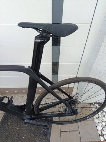 Used Look 795 BLADE RS DISC FULL BLACK GLOSSY MAT 2024 2024 Road & Gravel, Black — image 13 of 17