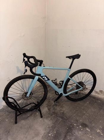 Used 3T 3T Exploro Ultra Carbon Gravelbike Elektronische Schaltung 2024 Road & Gravel — image 1 of 20