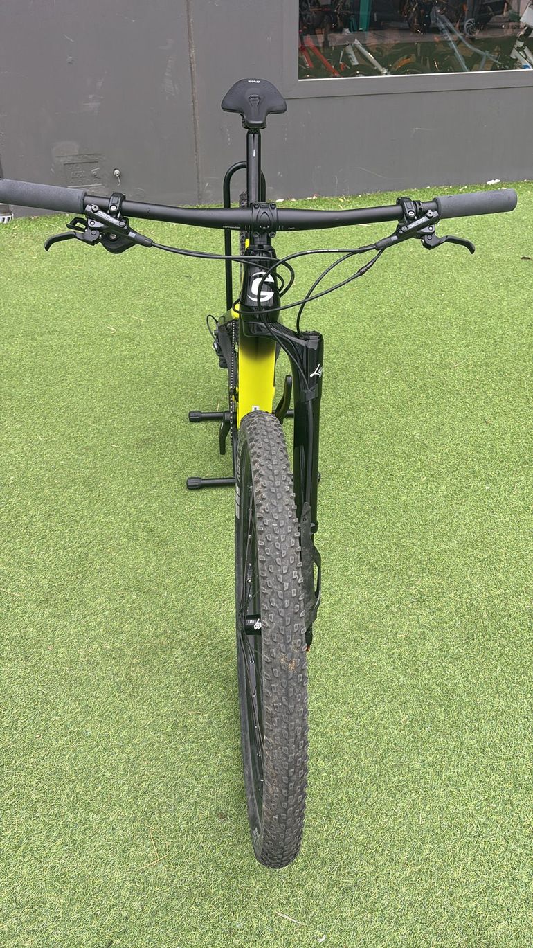 Used Cannondale Scalpel Carbon 3 2023 2023 Mountainbike — image 4 of 5