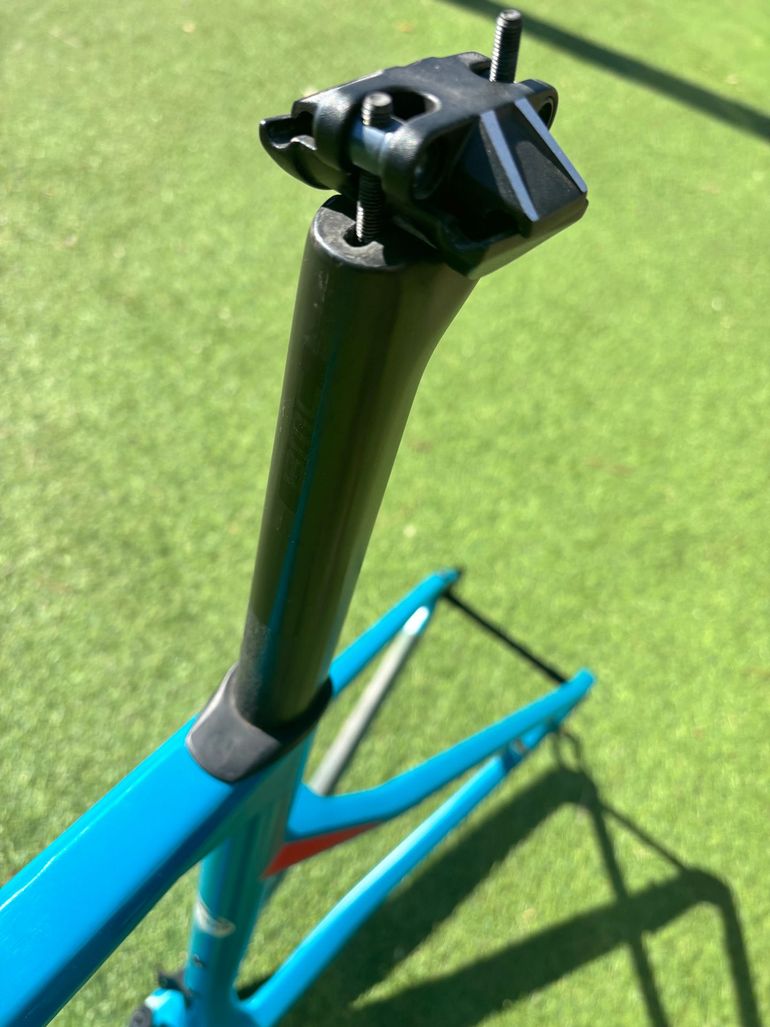Used BMC Roadmachine 01 MOD 2023 Frameset 2023 Road & Gravel, Blue — image 6 of 6