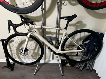 Used BMC Teammachine SLR TWO 2024 2024 Road & Gravel, White — image 7 of 7