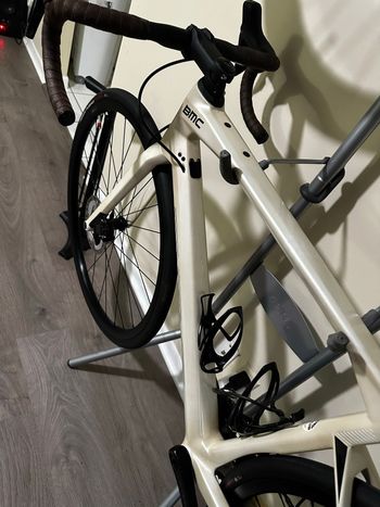 Used BMC Teammachine SLR TWO 2024 2024 Road & Gravel, White — image 2 of 7