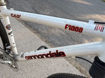 Used Cannondale Shimano Deore XT 1997 Mountainbike, White — image 4 of 8