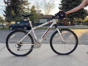 Used Cannondale Shimano Deore XT 1997 Mountainbike, White — image 1 of 8