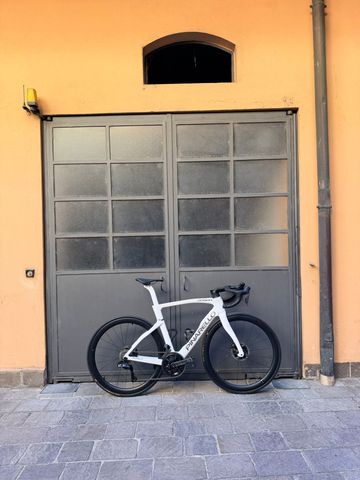 Used Pinarello Dogma F Ultegra Di2 Power 2024 Road & Gravel