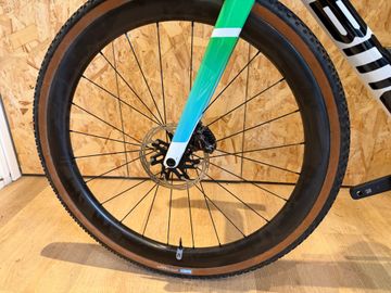 Used BMC Kaius Shimano GRX 2023 Road & Gravel, White — image 7 of 10