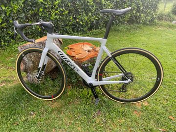 Used Wilier Filante Shimano Dura Ace Di2 2023 Road & Gravel, Light Gray — image 2 of 5