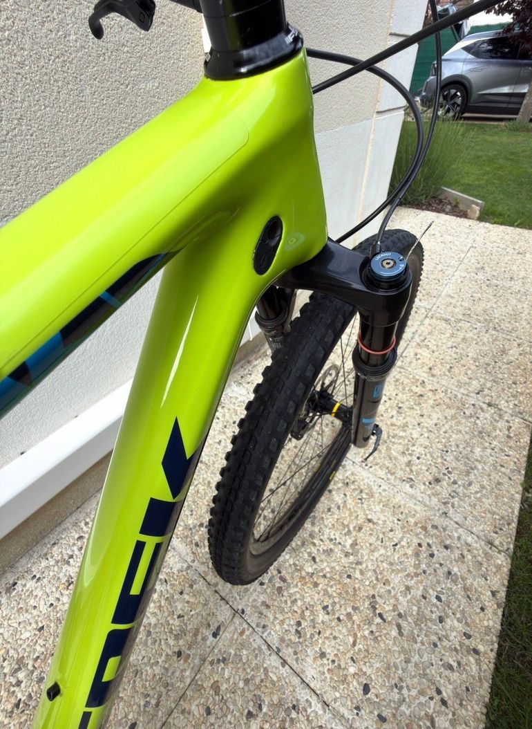 Used Trek Procaliber SRAM X01 Eagle AXS 2016 Mountainbike — image 8 of 23