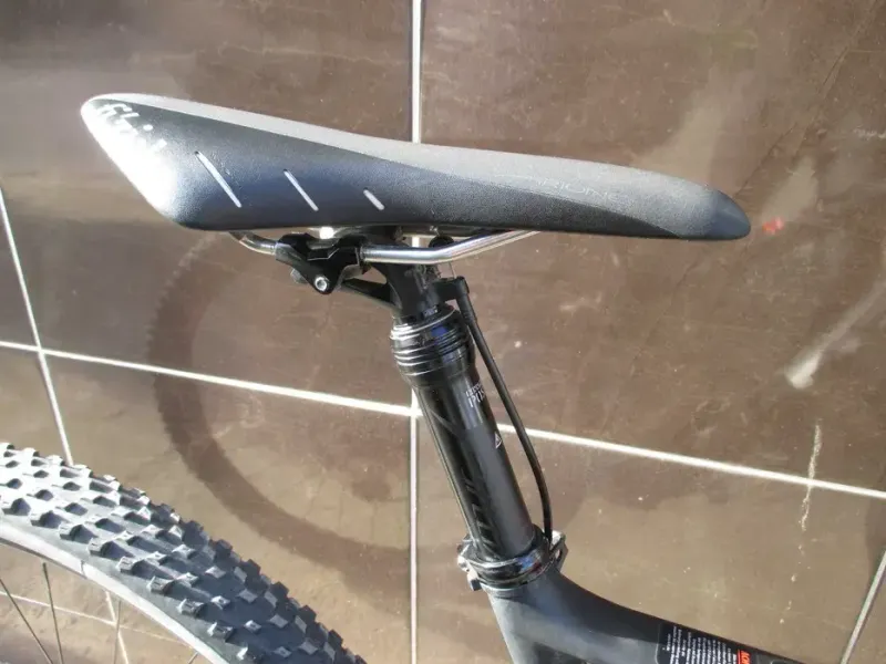 Used Felt Edict FRD 2017 2017 Mountainbike, Black, 29 — image 6 of 12