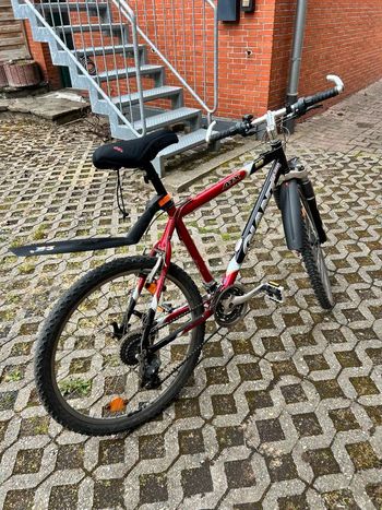 Used Giant Giant ATX 840 2009 Mountainbike, Black, 26 — image 4 of 8