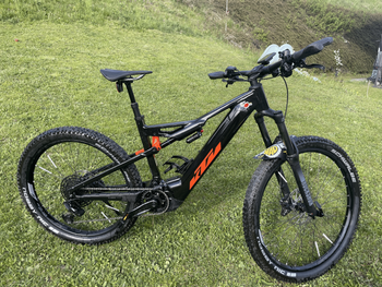 Used KTM MACINA KAPOHO 7973 2023 2023 MTB