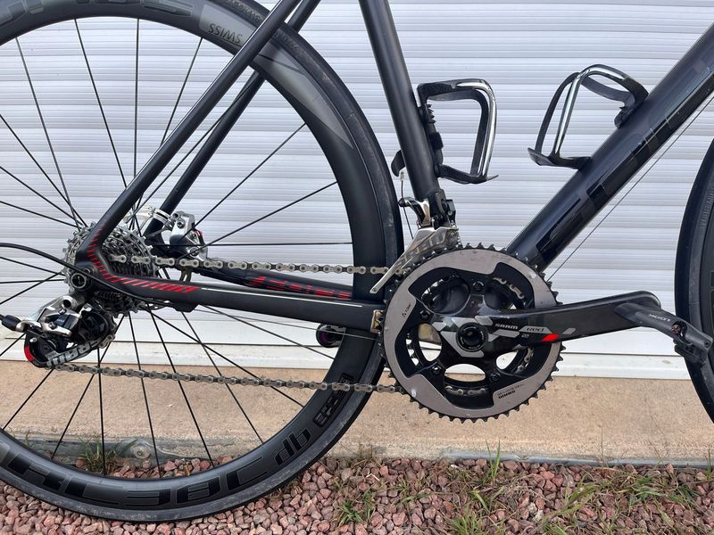 Used Focus Izalco SRAM Red 2018 Road & Gravel, Black — image 3 of 10