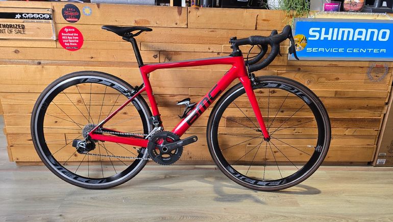 Used BMC teammachine SLR01 2017 2017 Road & Gravel, Red — image 1 of 14